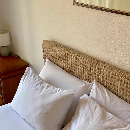 Gio Πανσιόν La Caletta