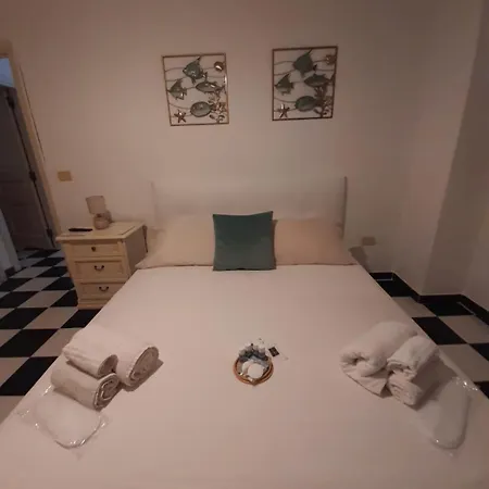 Gio Vendégház La Caletta